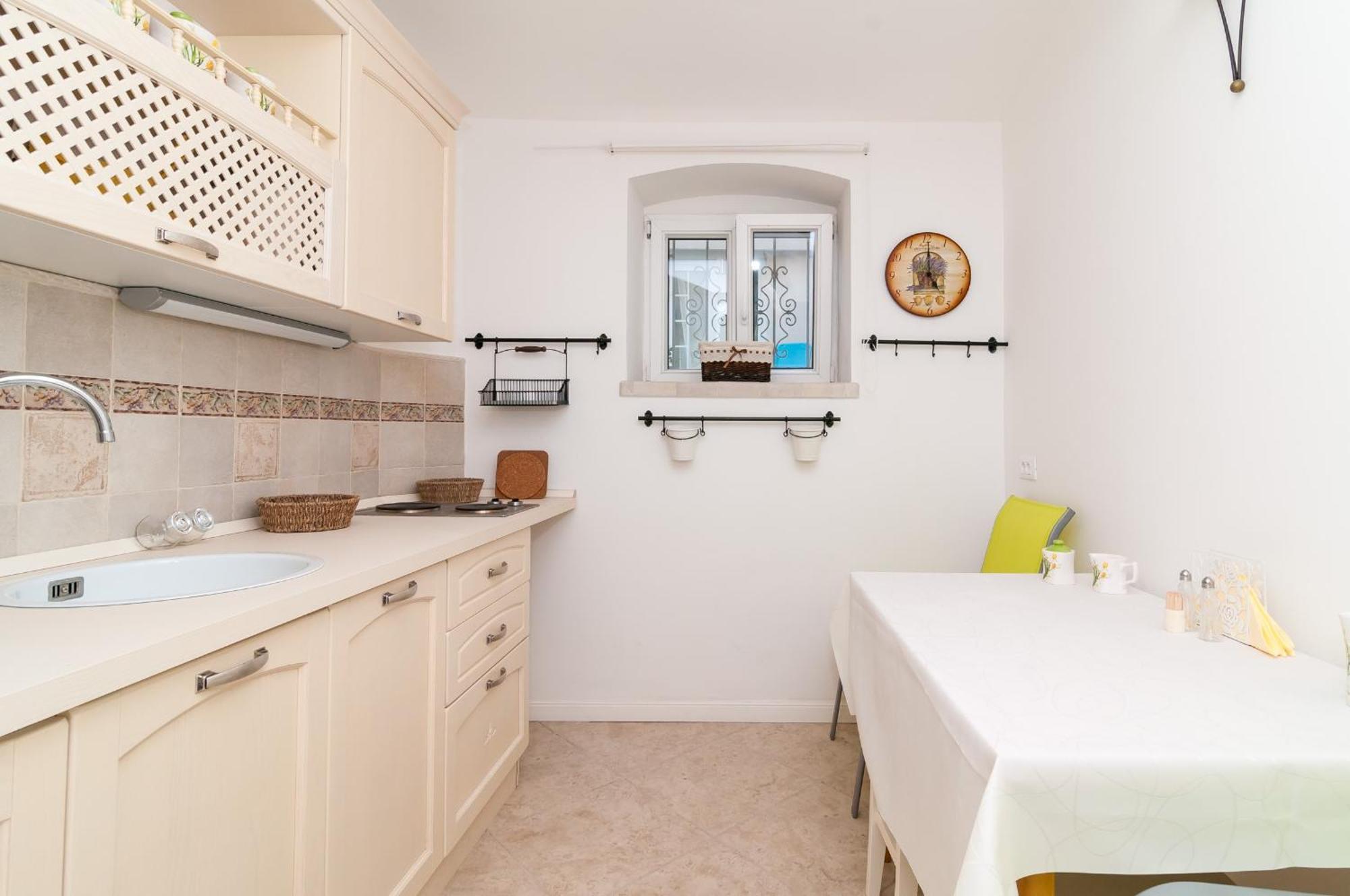 Apartments Carmen & Tosca Дубровник Екстериор снимка