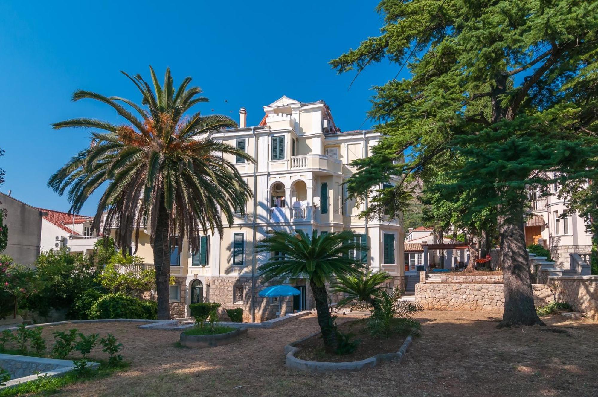 Apartments Carmen & Tosca Дубровник Екстериор снимка
